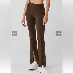 ALO Yoga Airbrush High Waist Flutter Leggings. Chocolate Brown Flare w Split.